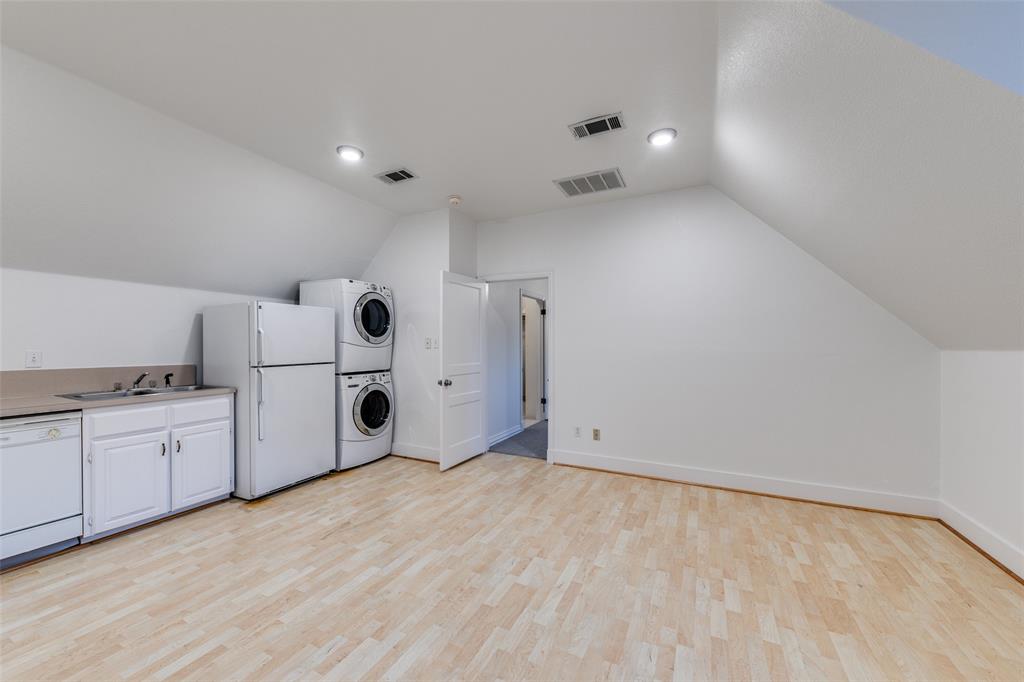 University Court - Residential