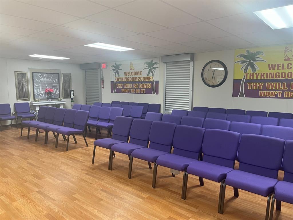 candleridge addition - Commercial Sale