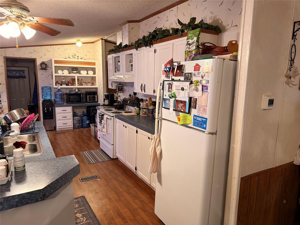 CHARLES HAMPTON III - Residential