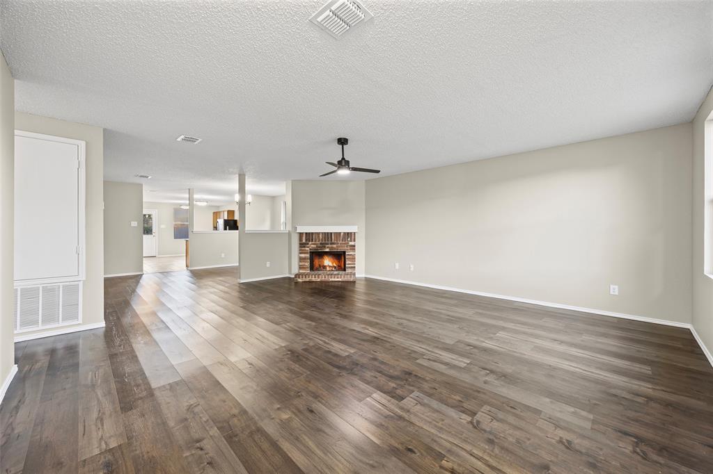 Harris Crossing Ph I - Residential Lease