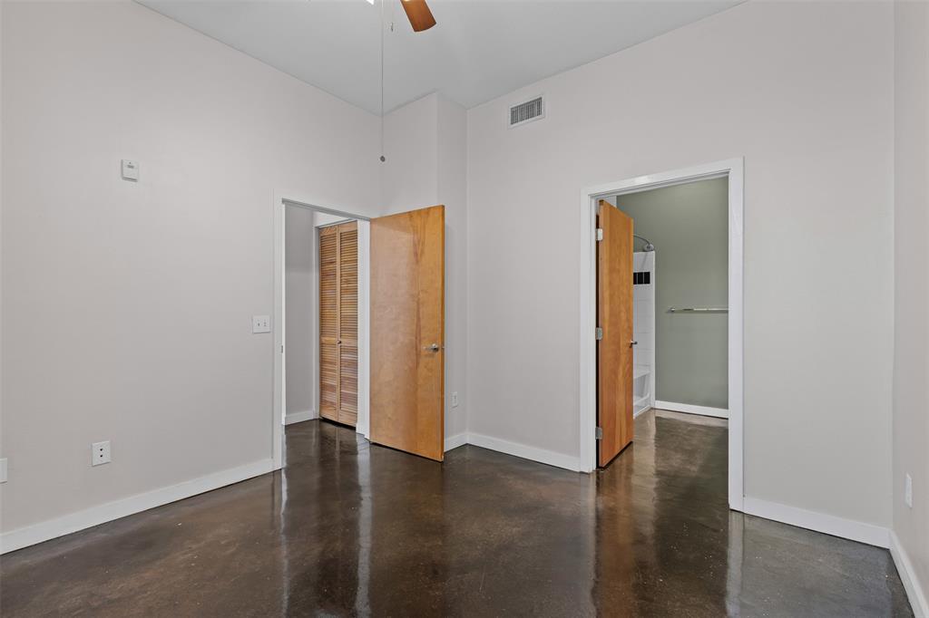 Texas & Pacific Lofts Condo - Residential Lease