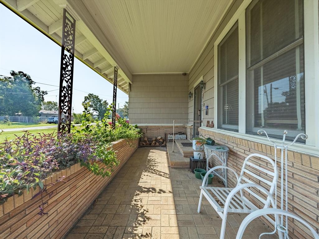 111 Munns Street