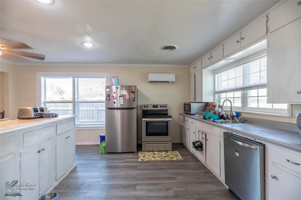 600 SE 3rd Street