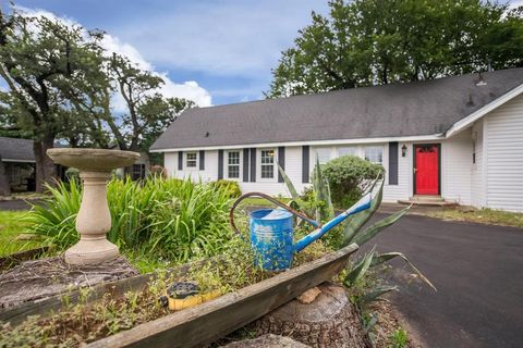 A home in Valley Mills