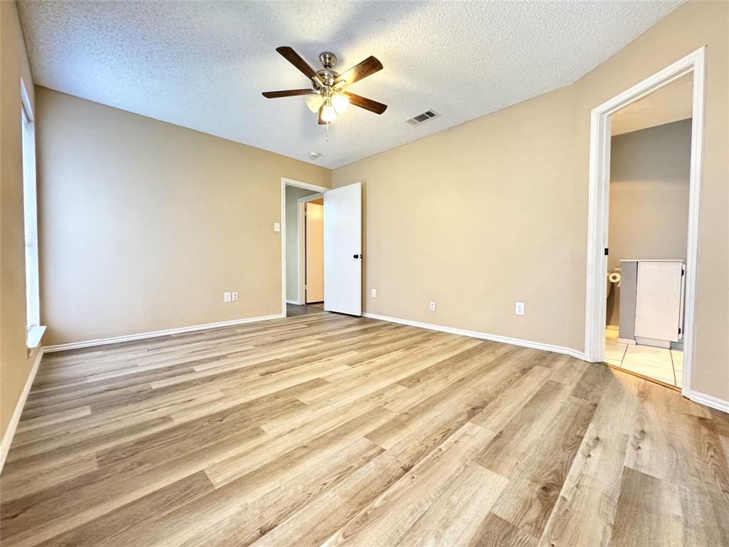 Cross Creek East 3 - Residential Lease