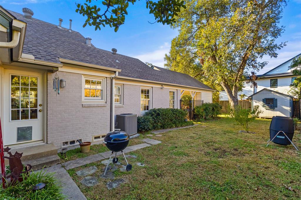 Lake Hlnds Add 2nd Sec - Residential