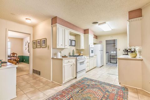 Tiny photo for 2481 Post Oak Road, Abilene, TX 79605 (MLS # 21062412)