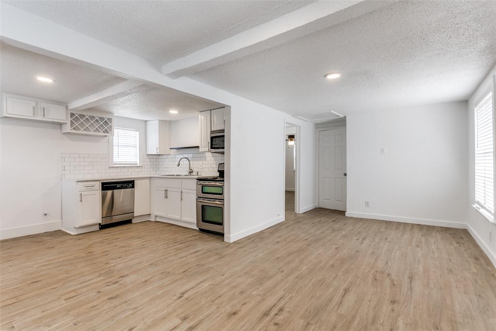 Conner Plaza - Residential