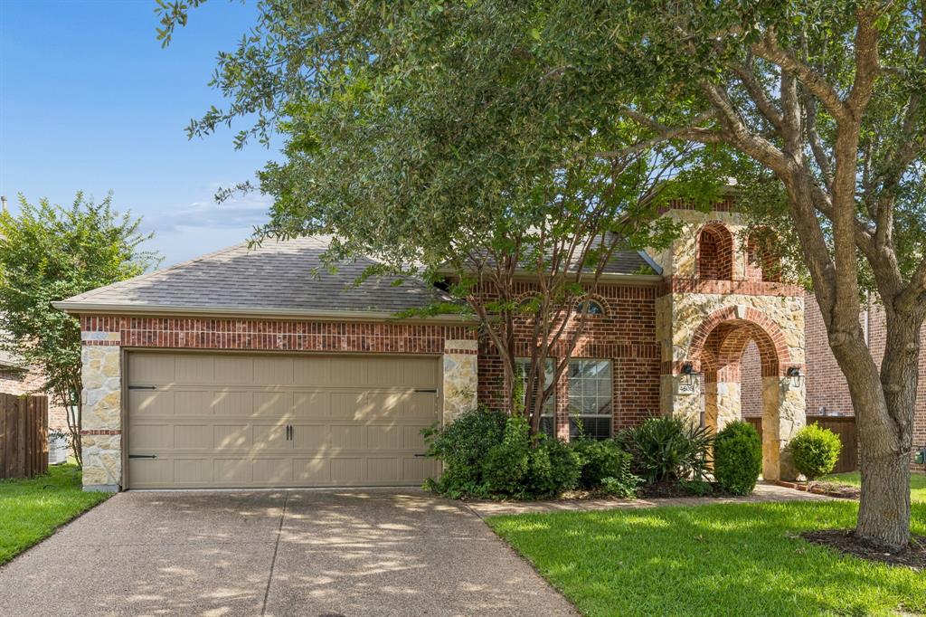 4605 Forest Cove Drive