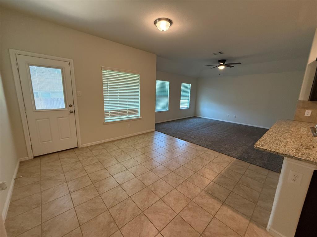 Crescent Spgs Ranch Ph 3 - Residential Lease