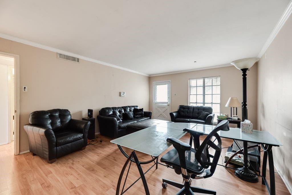 La Fontaine Condo - Residential