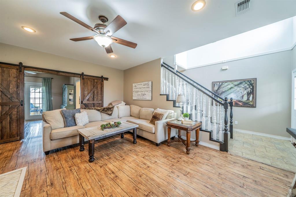 Jennings John - Residential