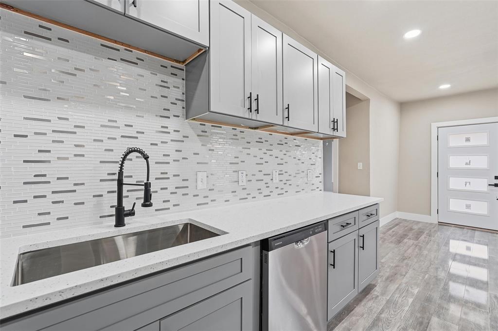 Roosevelt Manor 1st Inst - Residential