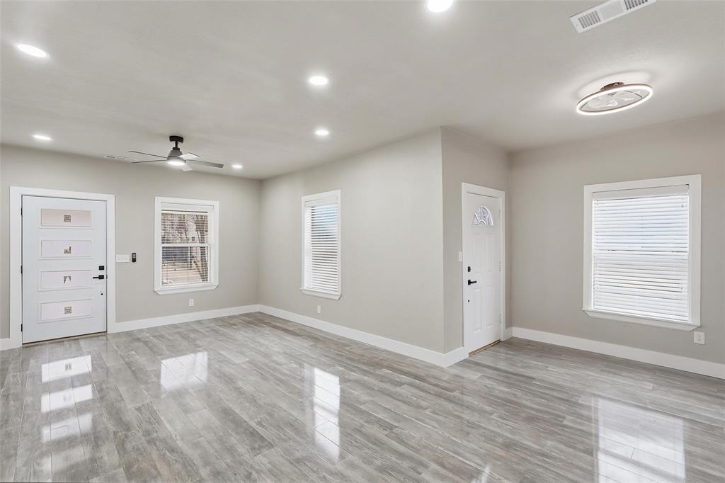 Roosevelt Manor 1st Inst - Residential