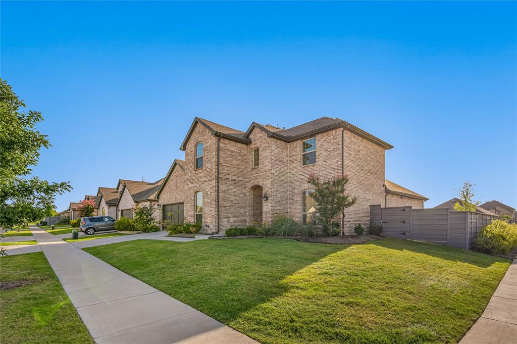 7001 Lowbranch Trail