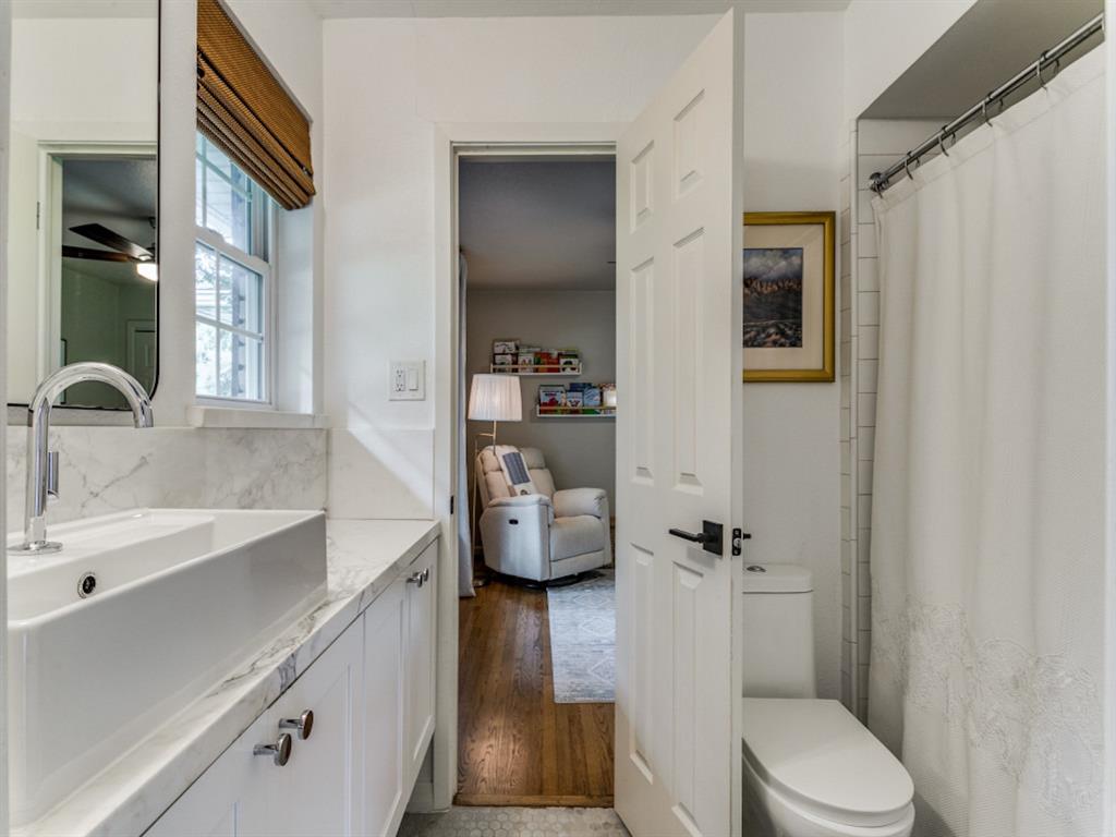 University Terrace Rev - Residential