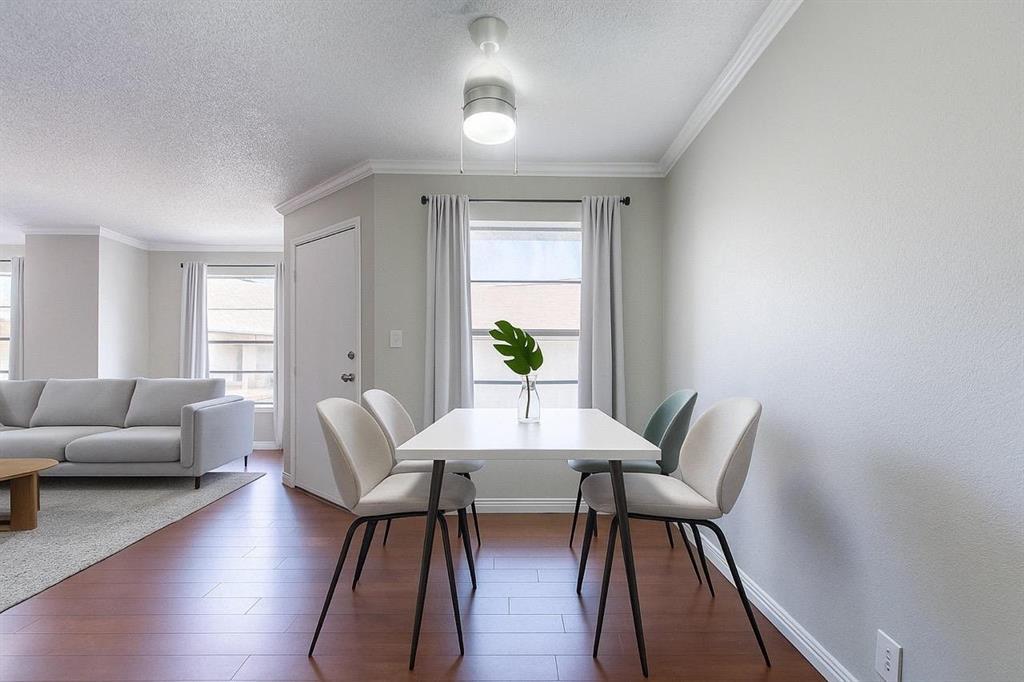 Centre Square 01 Condo - Residential