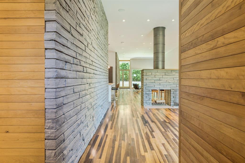3813 W 5th Street