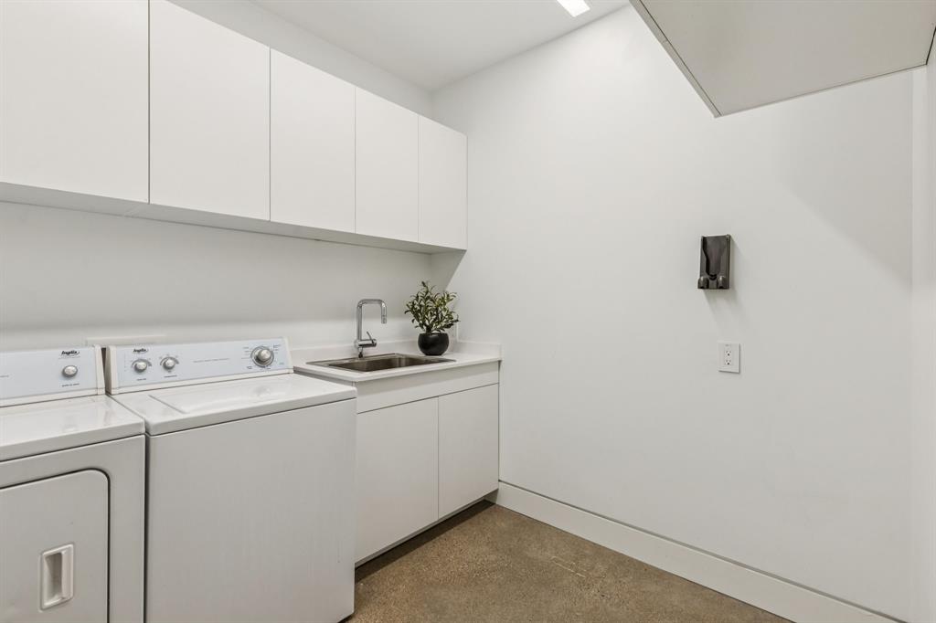 Country Club Heights - Residential