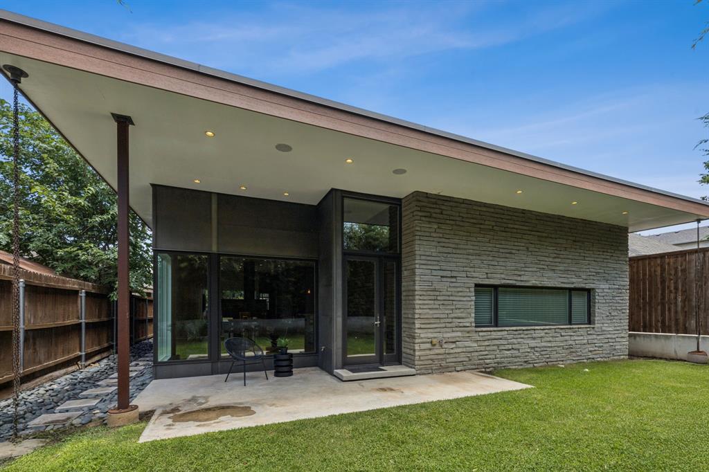 Country Club Heights - Residential