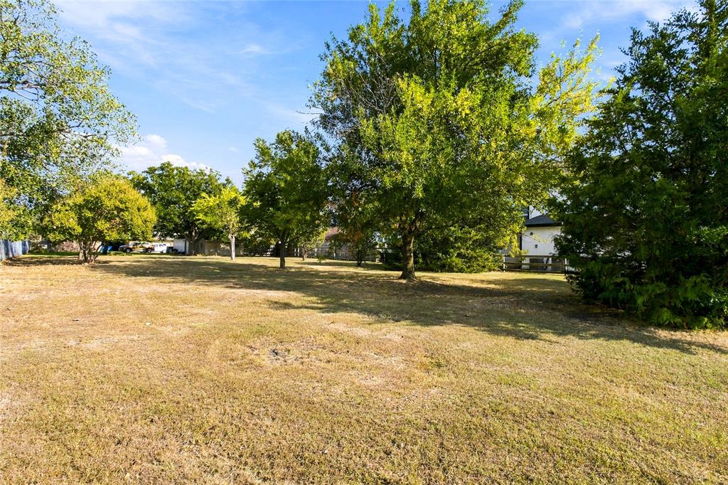 6802 Ermine Circle
