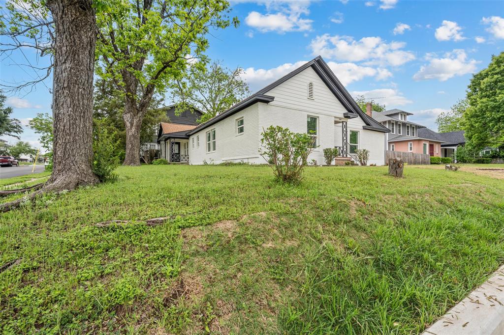 900 N 22nd Street