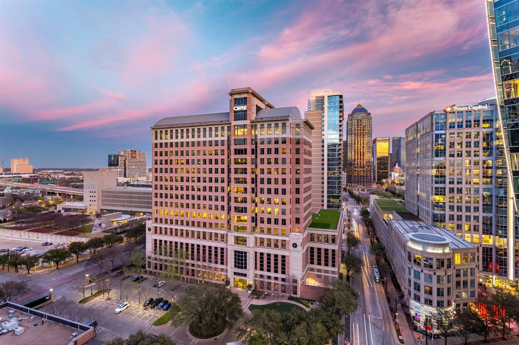 Ritz-Carlton Residences 1 - Residential