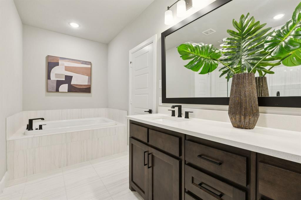 Enclave Lk Hlnds Tc 2 - Residential