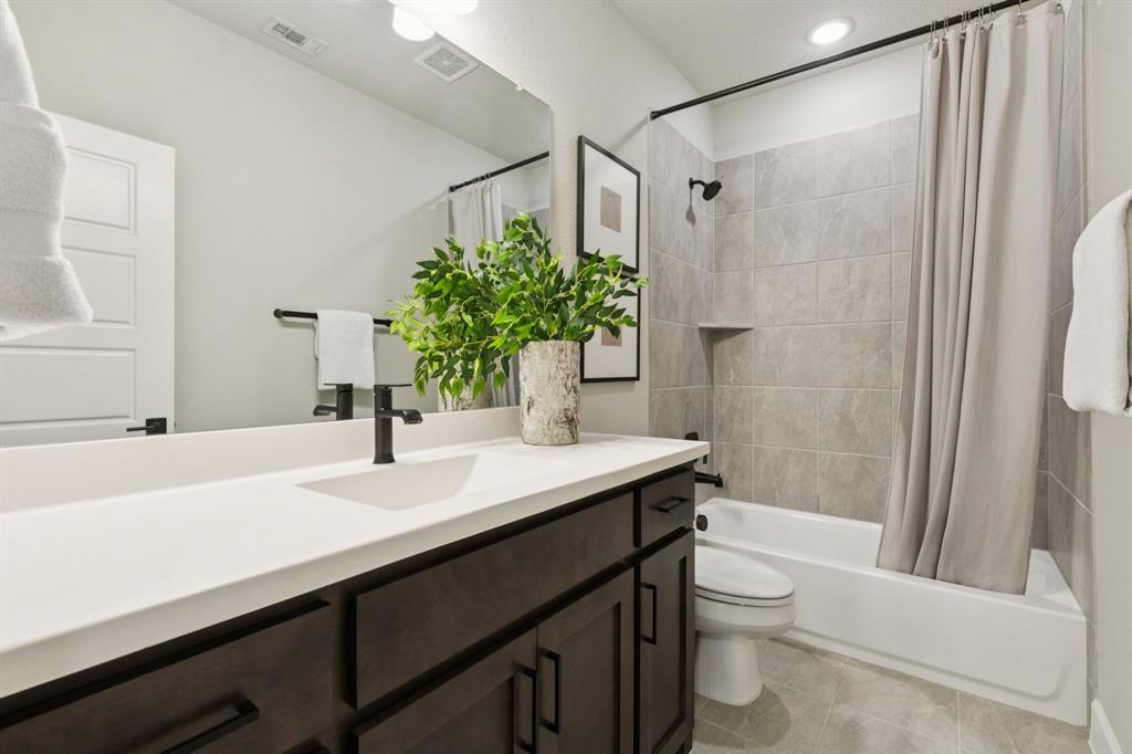 Enclave Lk Hlnds Tc 2 - Residential