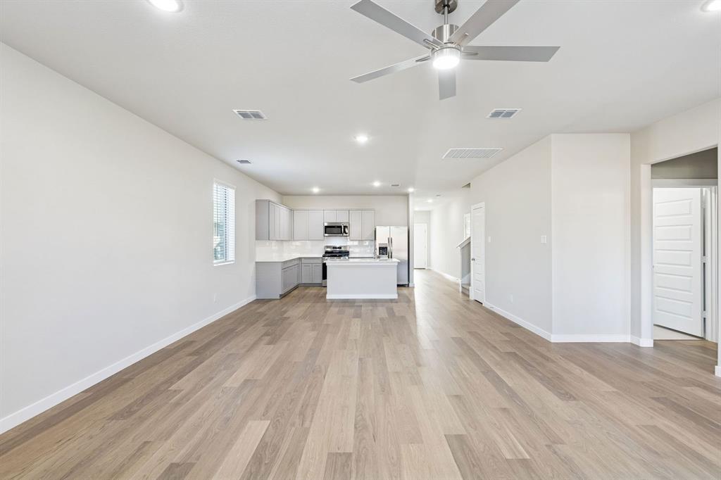 Lone Oak - Residential