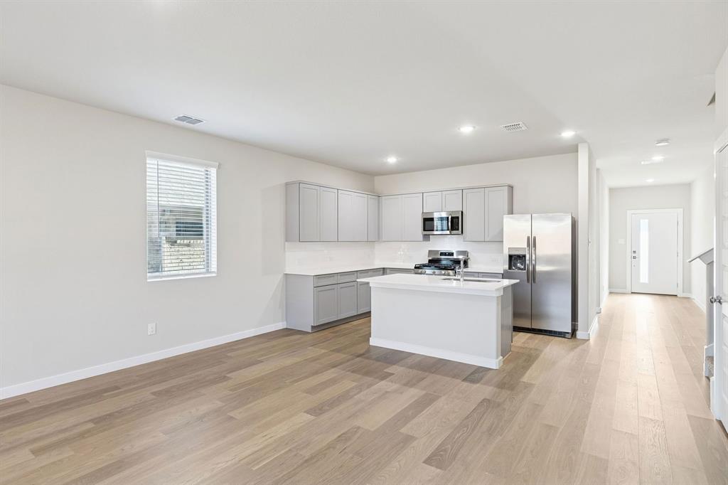 Lone Oak - Residential