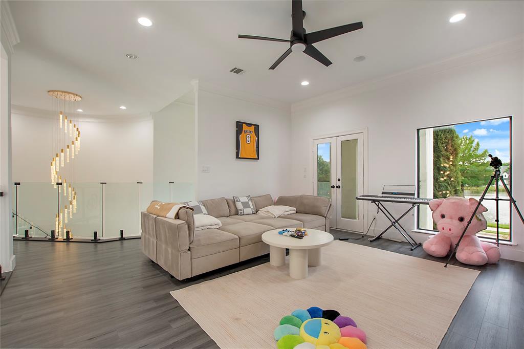 The Lakes On Legacy Drive Ph II - Residential