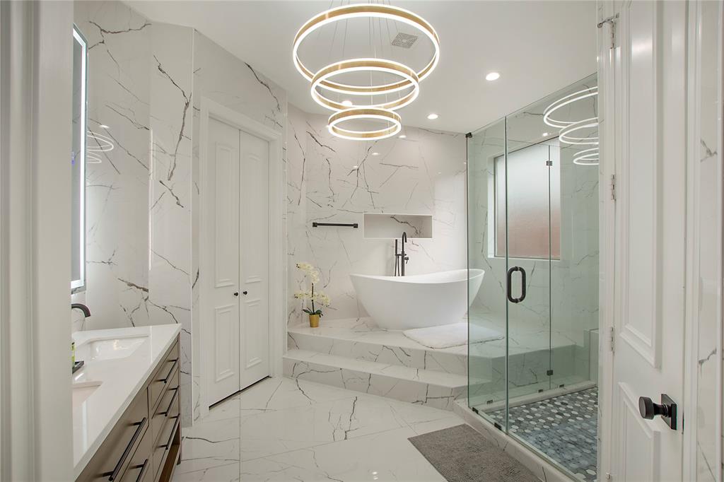 The Lakes On Legacy Drive Ph II - Residential