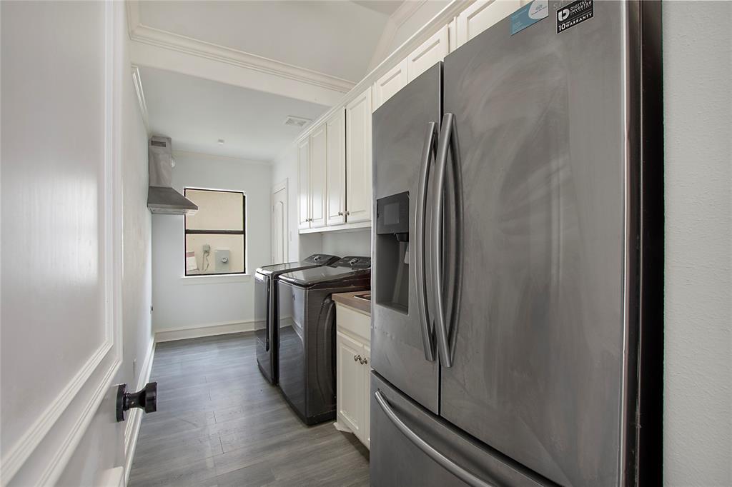 The Lakes On Legacy Drive Ph II - Residential