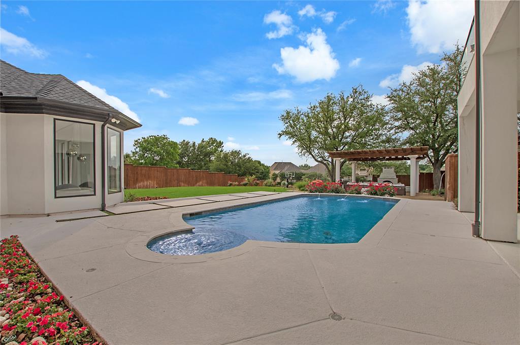 The Lakes On Legacy Drive Ph II - Residential