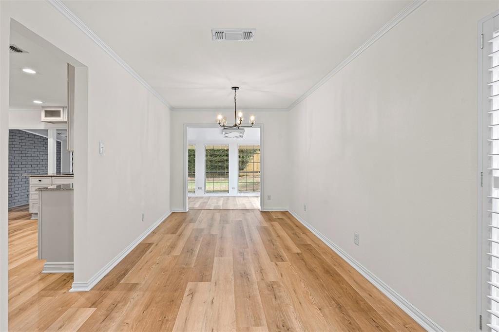 Arlington, Texas 76016, United States, 3 Bedrooms Bedrooms, ,2 BathroomsBathrooms,Residential,Pending,155744