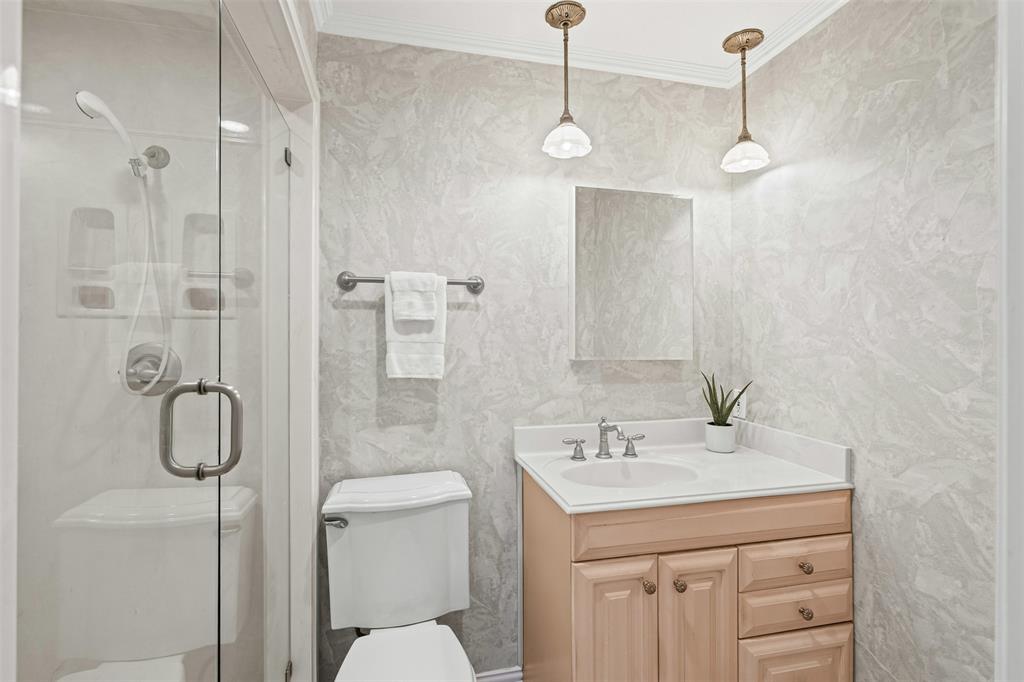 Arlington, Texas 76016, United States, 3 Bedrooms Bedrooms, ,2 BathroomsBathrooms,Residential,Pending,155744