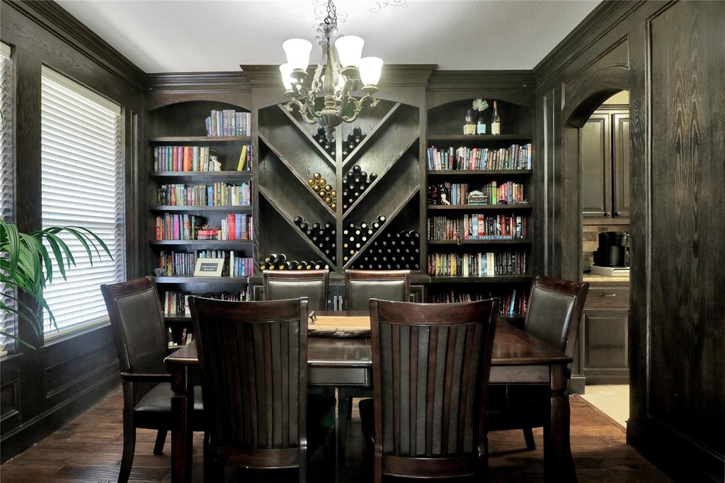 1421 Scarboro Hills Lane