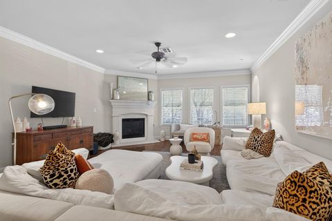 Tiny photo for 5801 Hillcrest Avenue #06, University Park, TX 75205 (MLS # 21173355)