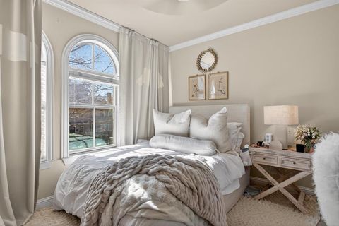 Tiny photo for 5801 Hillcrest Avenue #06, University Park, TX 75205 (MLS # 21173355)