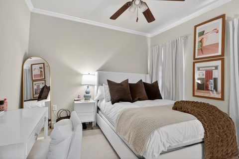 Tiny photo for 5801 Hillcrest Avenue #06, University Park, TX 75205 (MLS # 21173355)