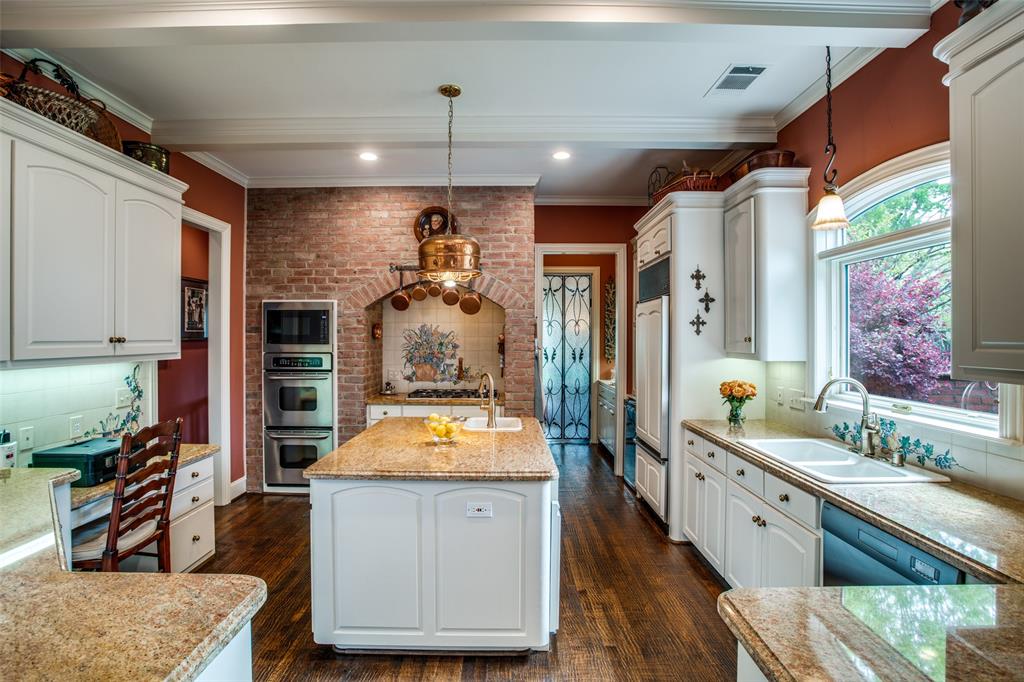 Willow Bend Place - Residential