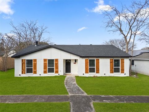 9641 Sophora Circle Dallas TX 75249