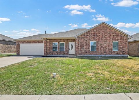 Photo of 4901 Jefferson Street, Greenville, TX 75401 (MLS # 21221313)