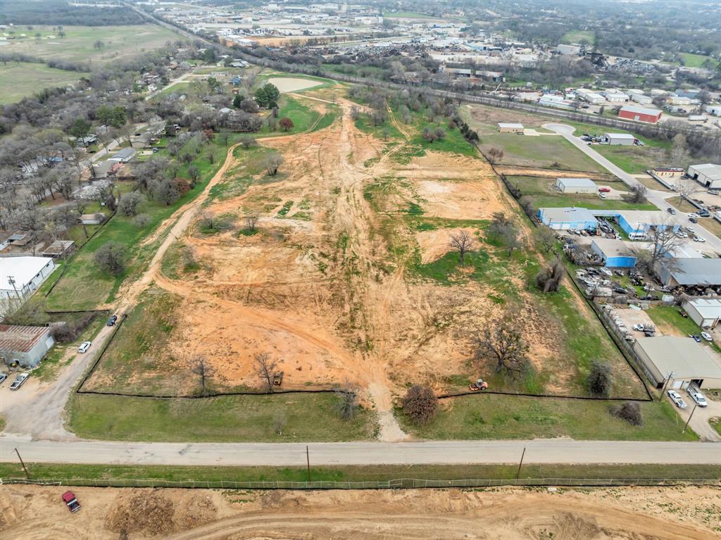 HUDSON, WADE H SURVEY ABSTRACT 716 TRACT 2 - Land