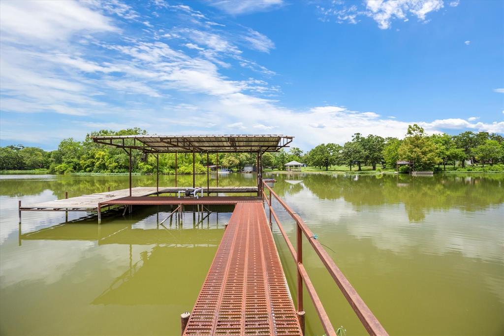 Fox Point Club Add II - Residential