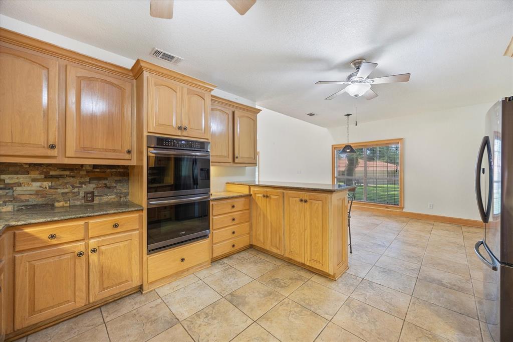 Fox Point Club Add II - Residential