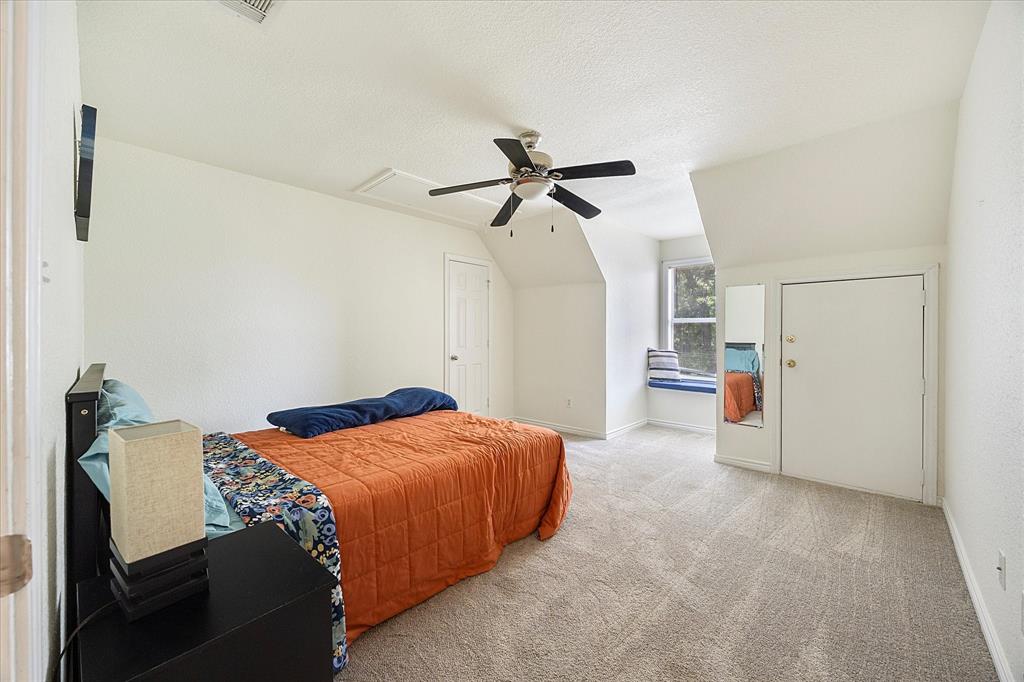 Fox Point Club Add II - Residential