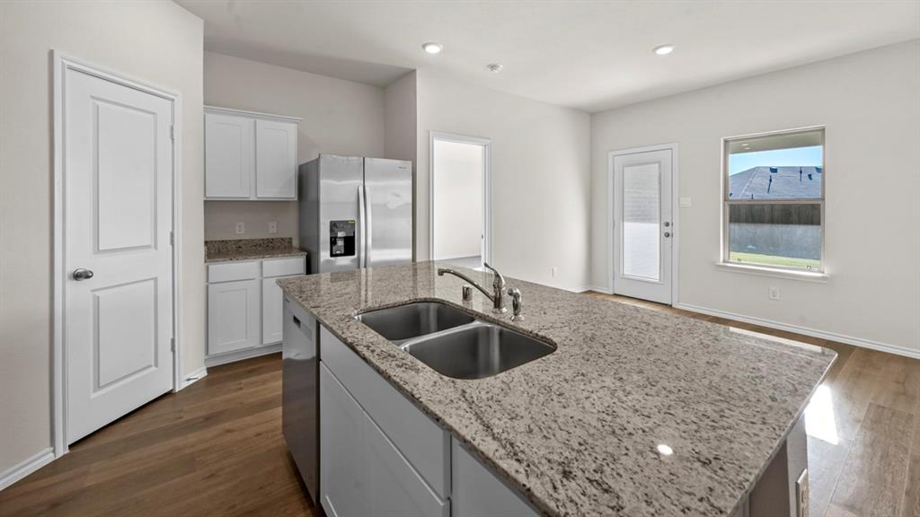 386 Pleasant Colony Drive