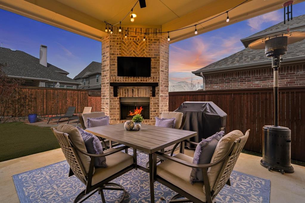 1401 Bluebell Avenue